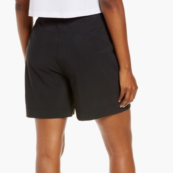 NWT Sweaty Betty Drawstrong Shorts Black 3.5 inch inseam size small - Picture 2 of 8